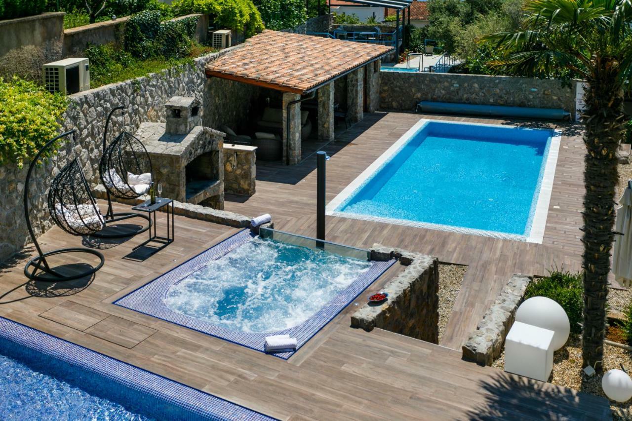 Apartments&Rooms Dario Krk Krk Town Buitenkant foto